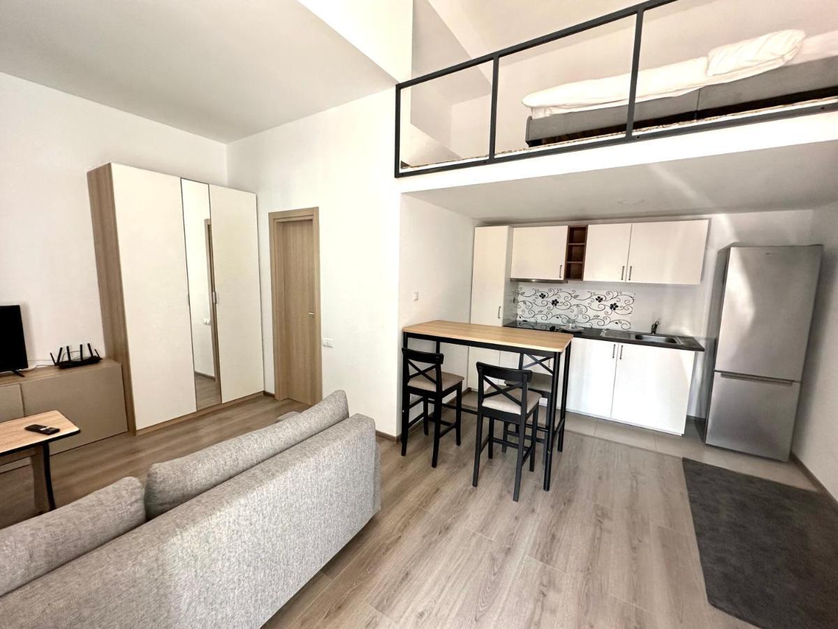 Zen House Apartment Buzau Ngoại thất bức ảnh